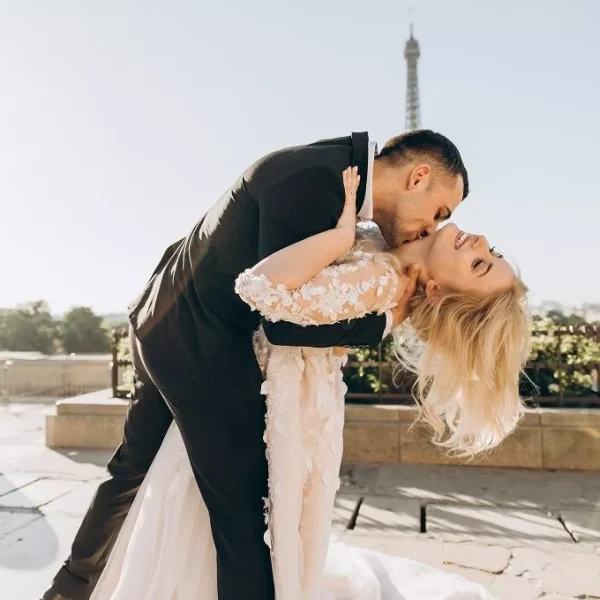 50 Long-Distance Relationship Ideas to Keep the Spark Alive